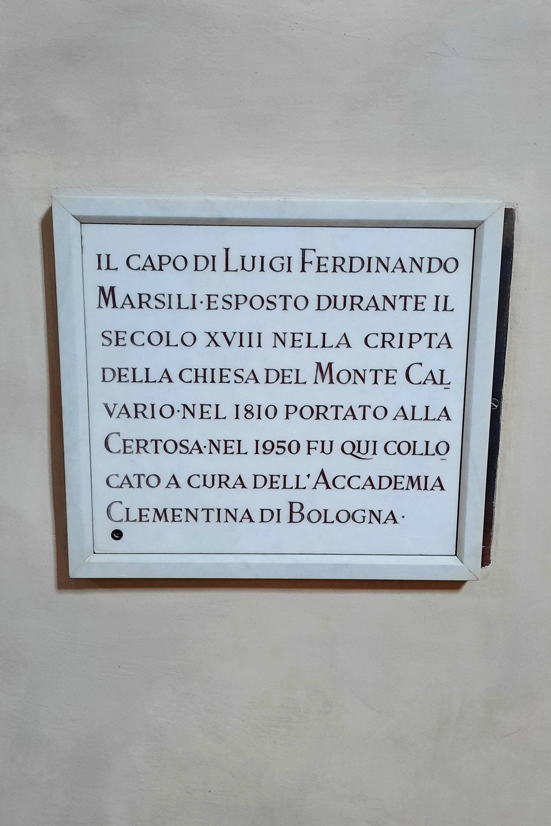 Luigi Ferdinando Marsili's monument and head, Basilica di San Domenico, Bologna - 04.jpg